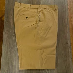 Brooks Brothers Advantage Chino Pants 38/32